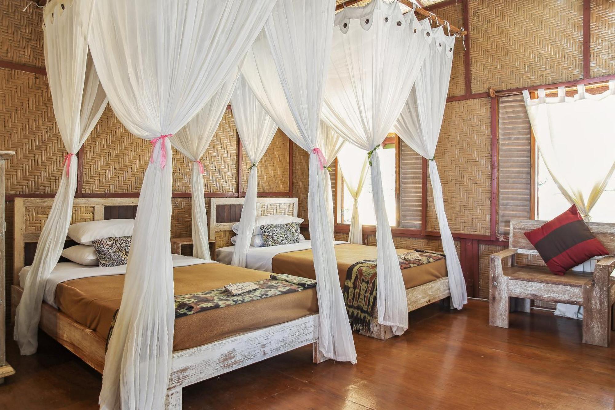 Cemara Beachfront Suite Mondu Exterior photo